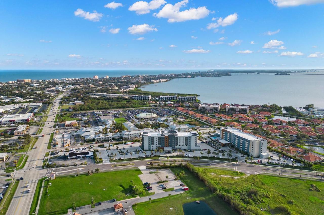 Towneplace Suites By Marriott Cape Canaveral Cocoa Beach Exteriör bild