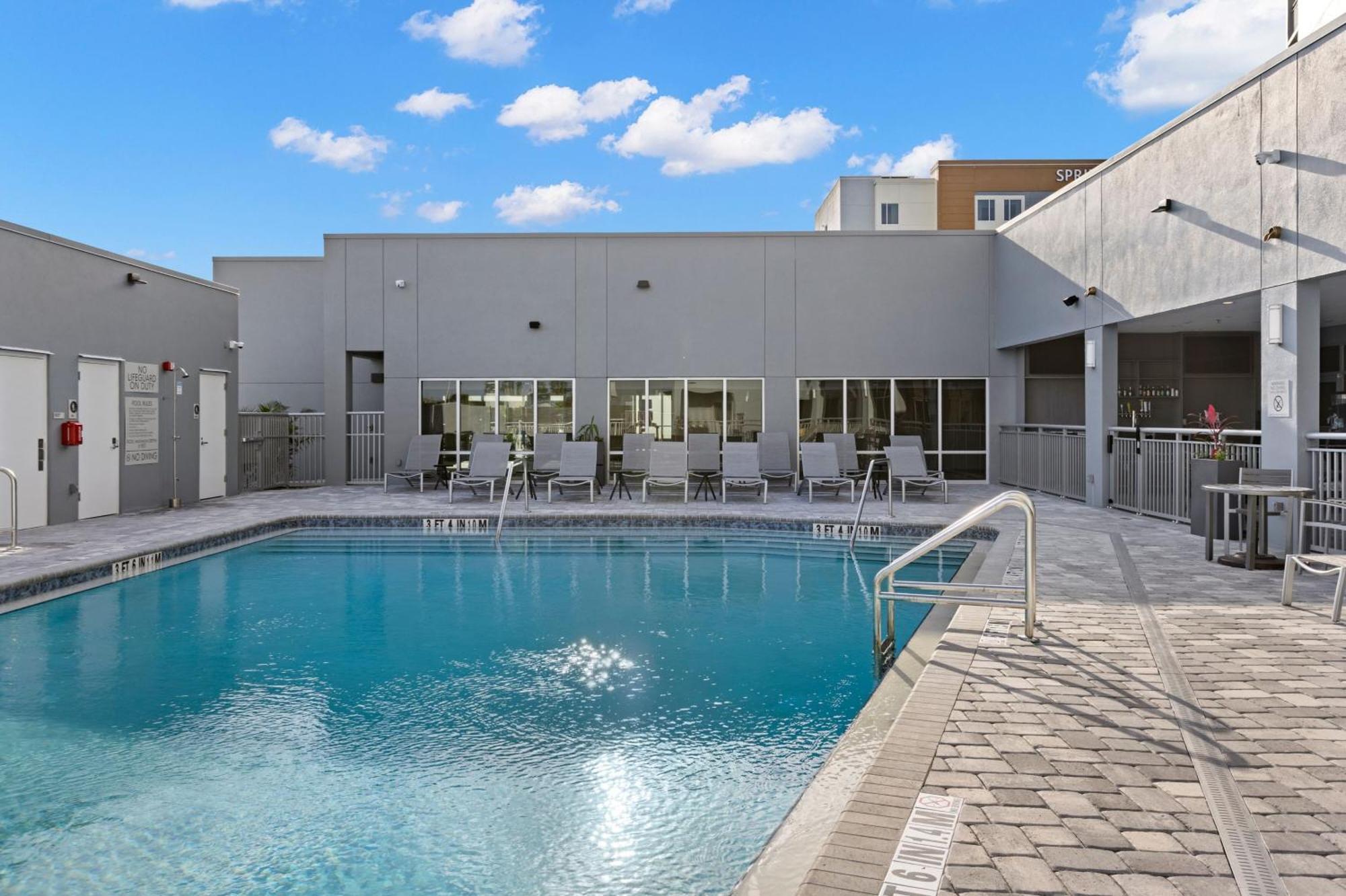 Towneplace Suites By Marriott Cape Canaveral Cocoa Beach Exteriör bild